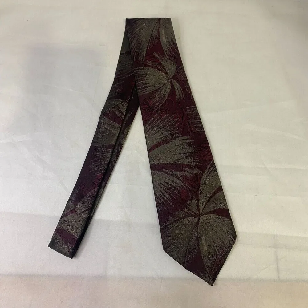 #6614 Oscar De La Renta Studio Maroon and Green Mens Necktie, Tie